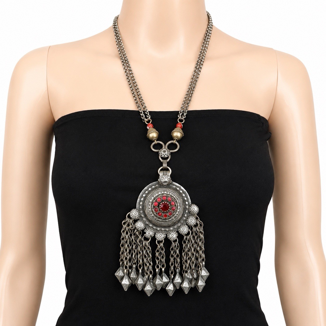 Silver Tone Rope Chain Statement Necklace Round Charm Pendant Red/Green Tassel