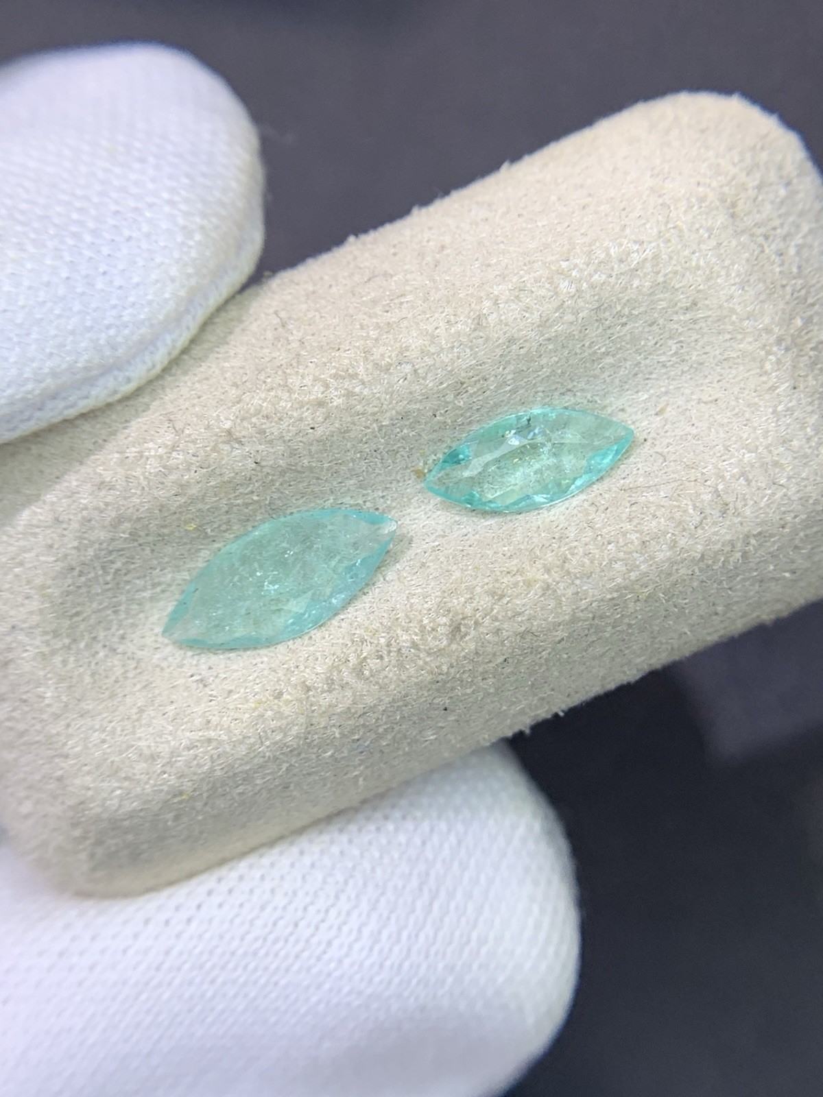 0.82Ct 2pcs Pariaba tourmaline