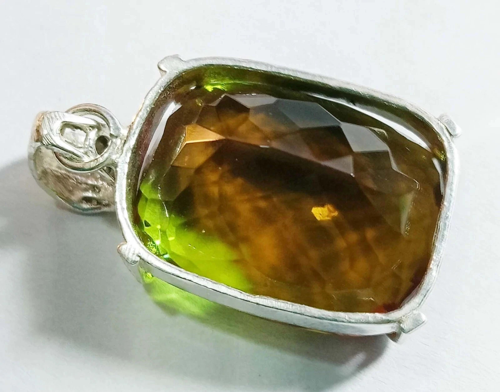 44 CT+ 7 Color Change Alexandrite Pendant 925 Sterling Silver Plated Jewelry