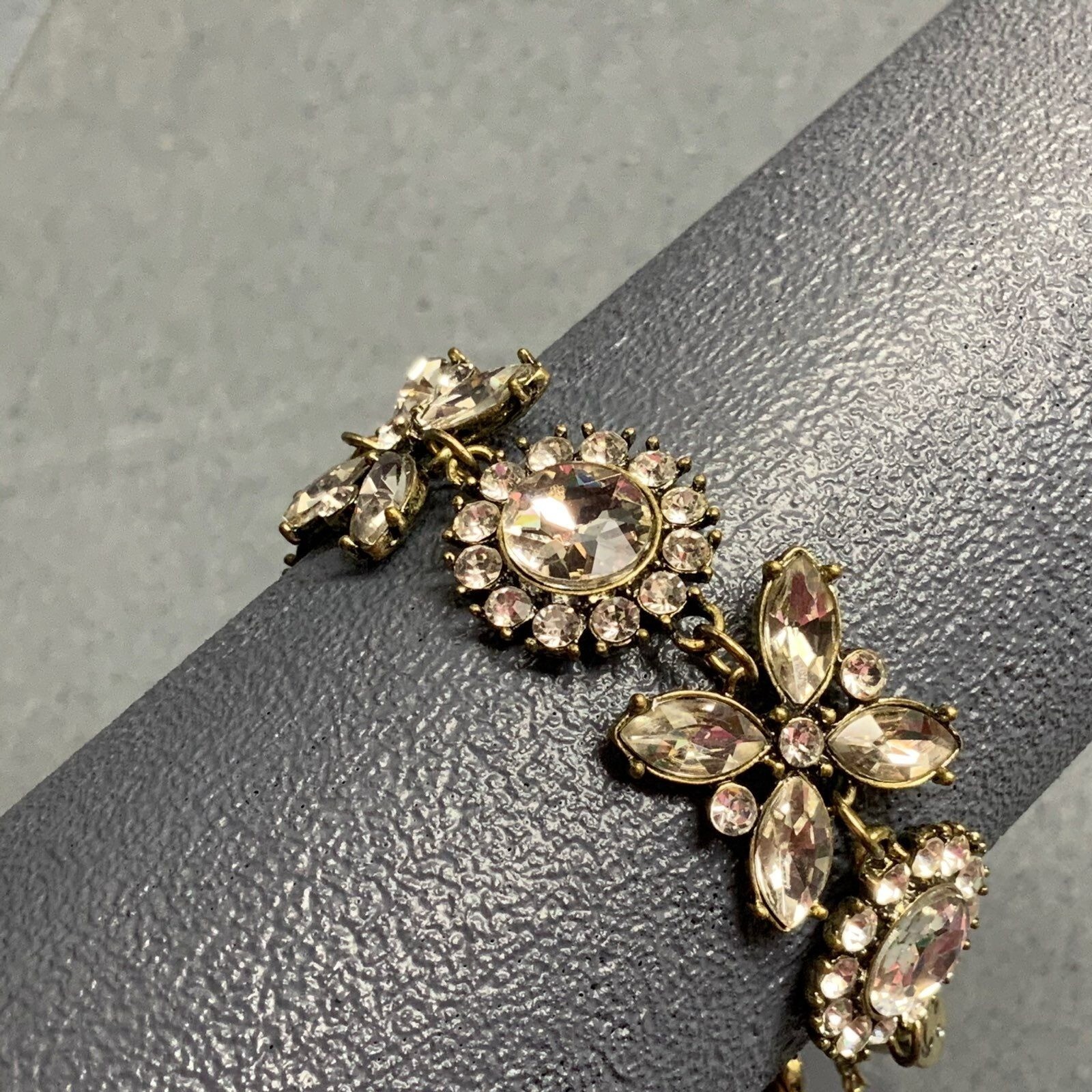 Charming Charlie Rhinestone Bracelet 7 In Flower Bronze Gold Bling Glam Prom 90s