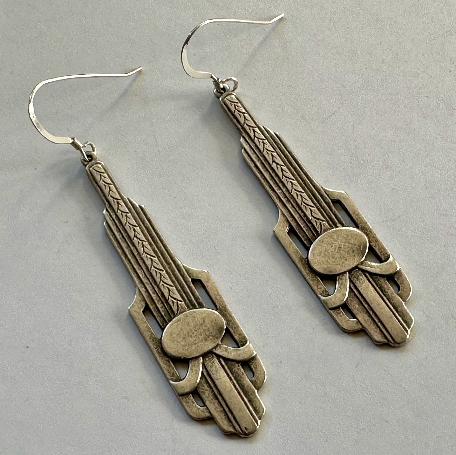 Art deco style design silver oxide dramatic stylish 2″ earrings sterling wires