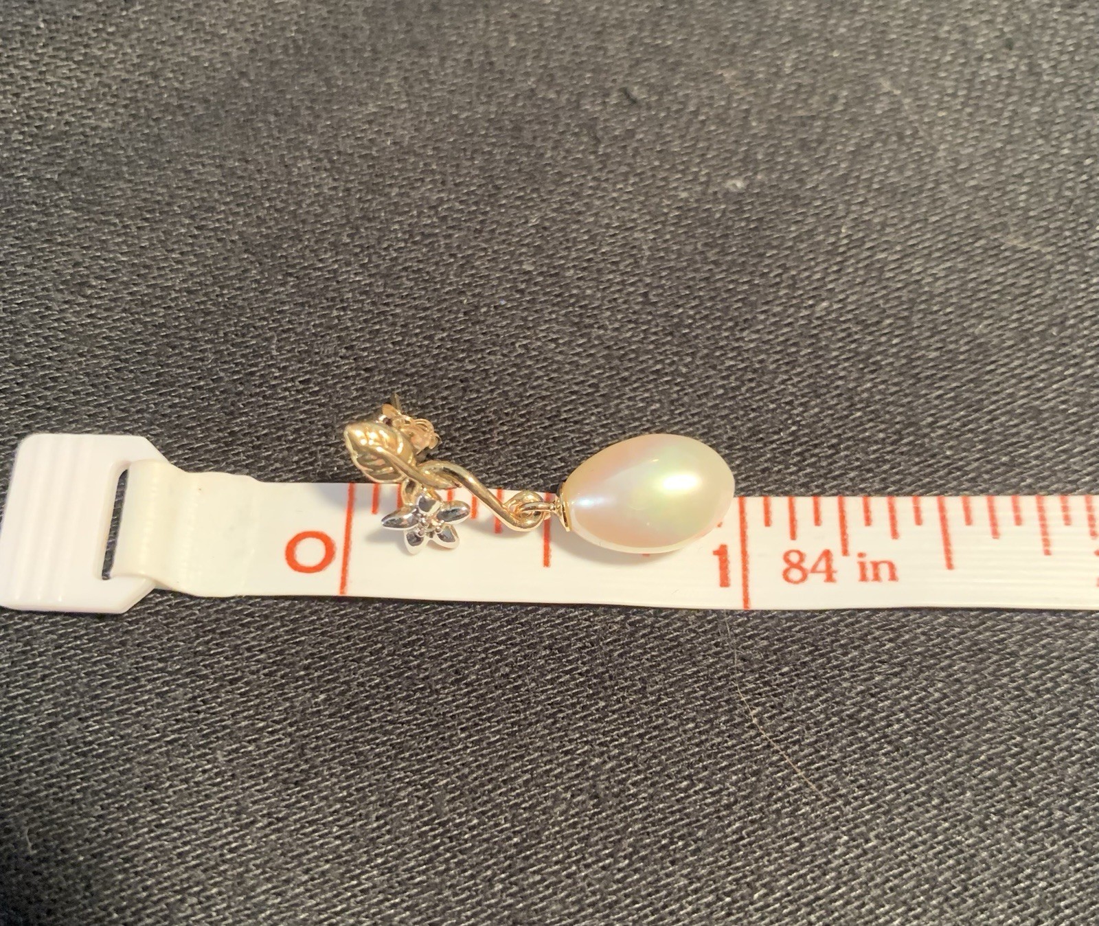 Vintage 14K Yellow And White Gold Round White JCM Pearl Dangle Earrings