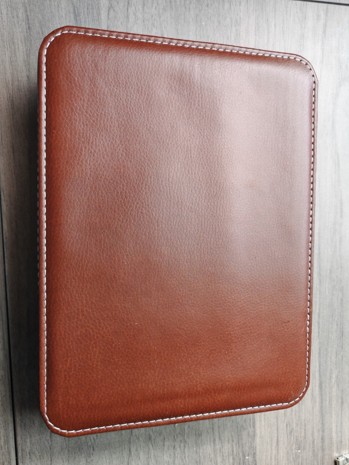 PU Leather 8 Slot Watch Travel Case – Brand New