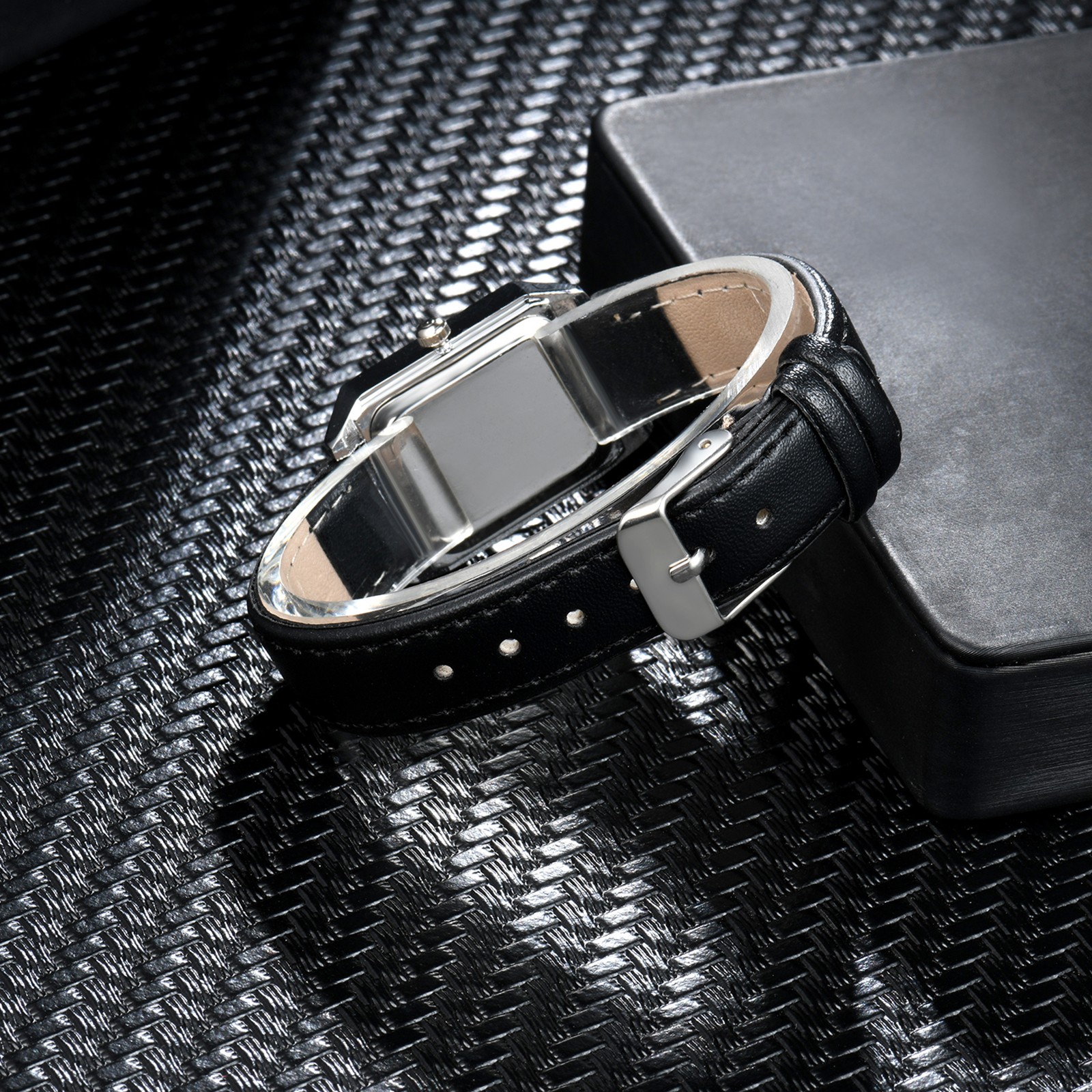 Women Soft PU Leather Band Quartz Elegant Rectangle Dial Wristwatch for Ladies