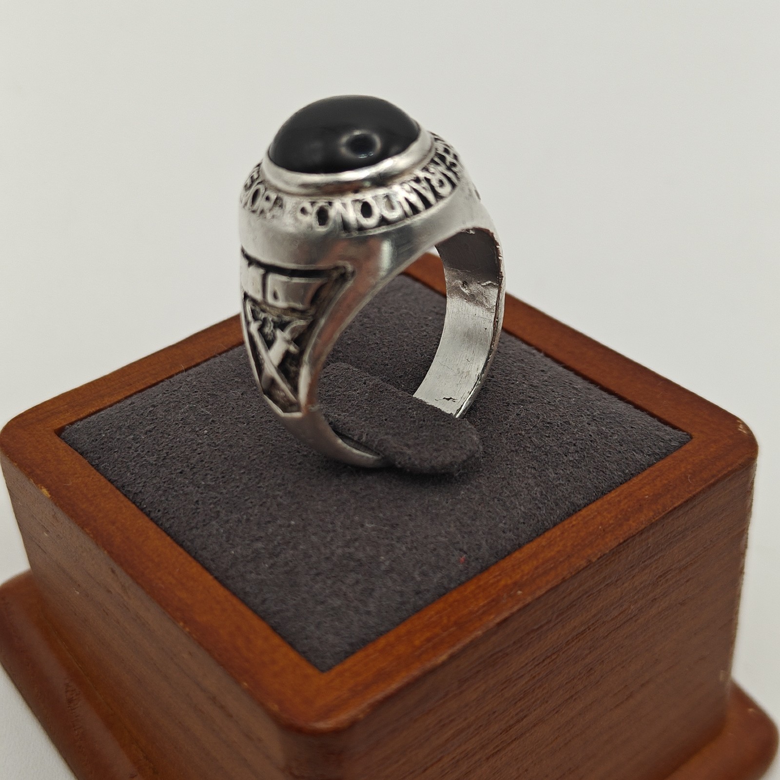 Vtg US9.75 17.22g Military Service Ring Onyx Latin America Graduate Engineering