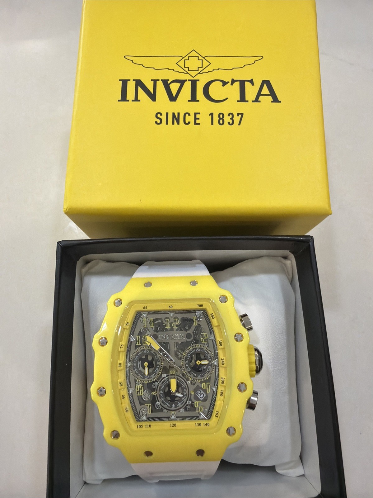 Invicta 2026 Mens Race Miami Special Edition 44mm Yellow And White New With Box