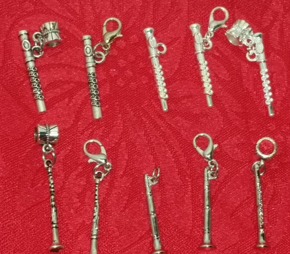 MUSIC INSTRUMENT CHARM – FLUTE – CLARINET – MUSIC – BAND – MUSICAL -INSTRUMENTAL