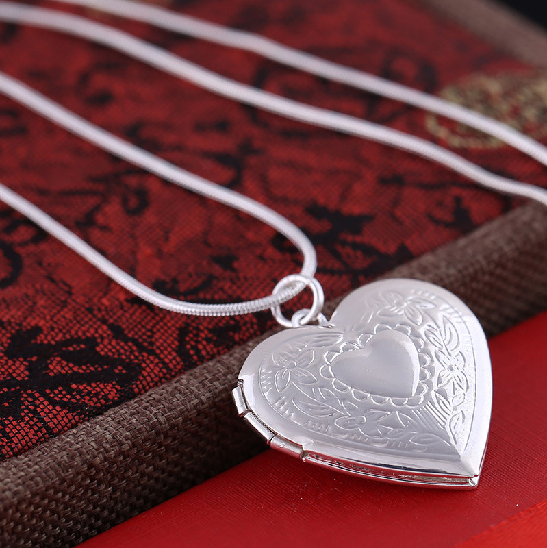 Heart Locket Pendant Necklace Silver Plated Photo Picture Chain Set