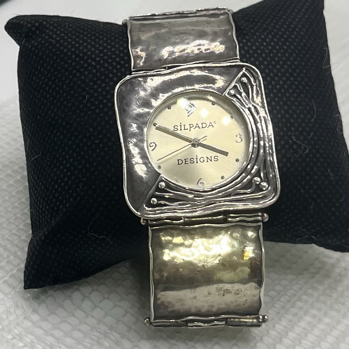 • SILPADA Designs Womens Wristwatch Hammered Sterling Silver 925 Ladies Watch