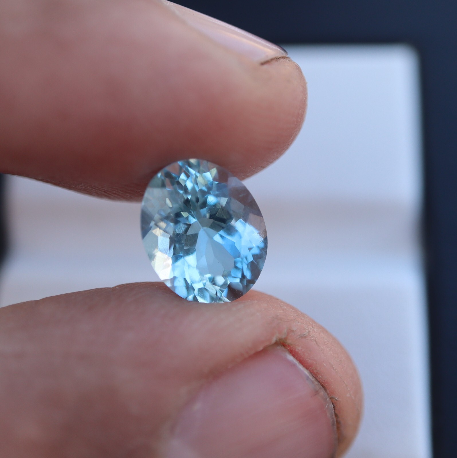 2.23 Cts 9.5×7.6 MM Natural AAA Blue Aquamarine Oval Cut Gemstone