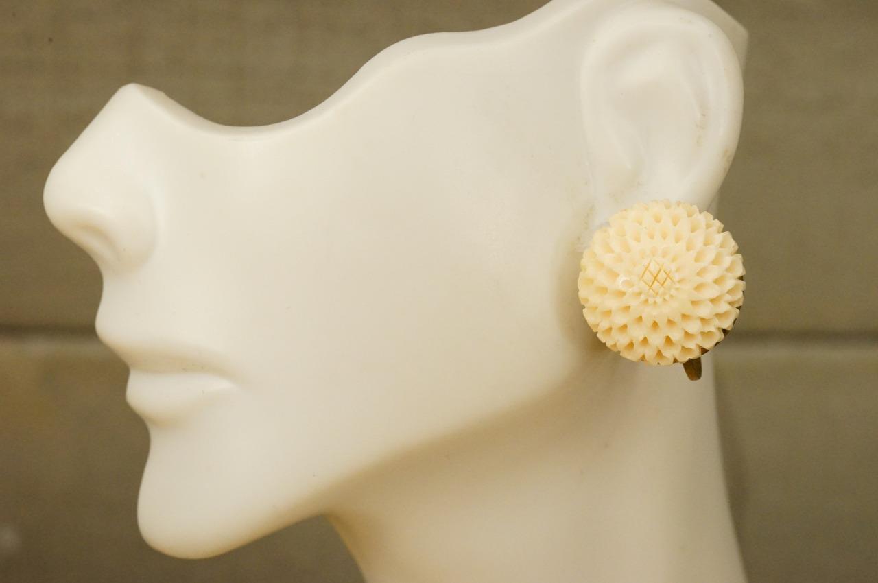Asian Ethnic Jewelry Carved Water Buffalo Bone Beaded Necklace & Earring Set