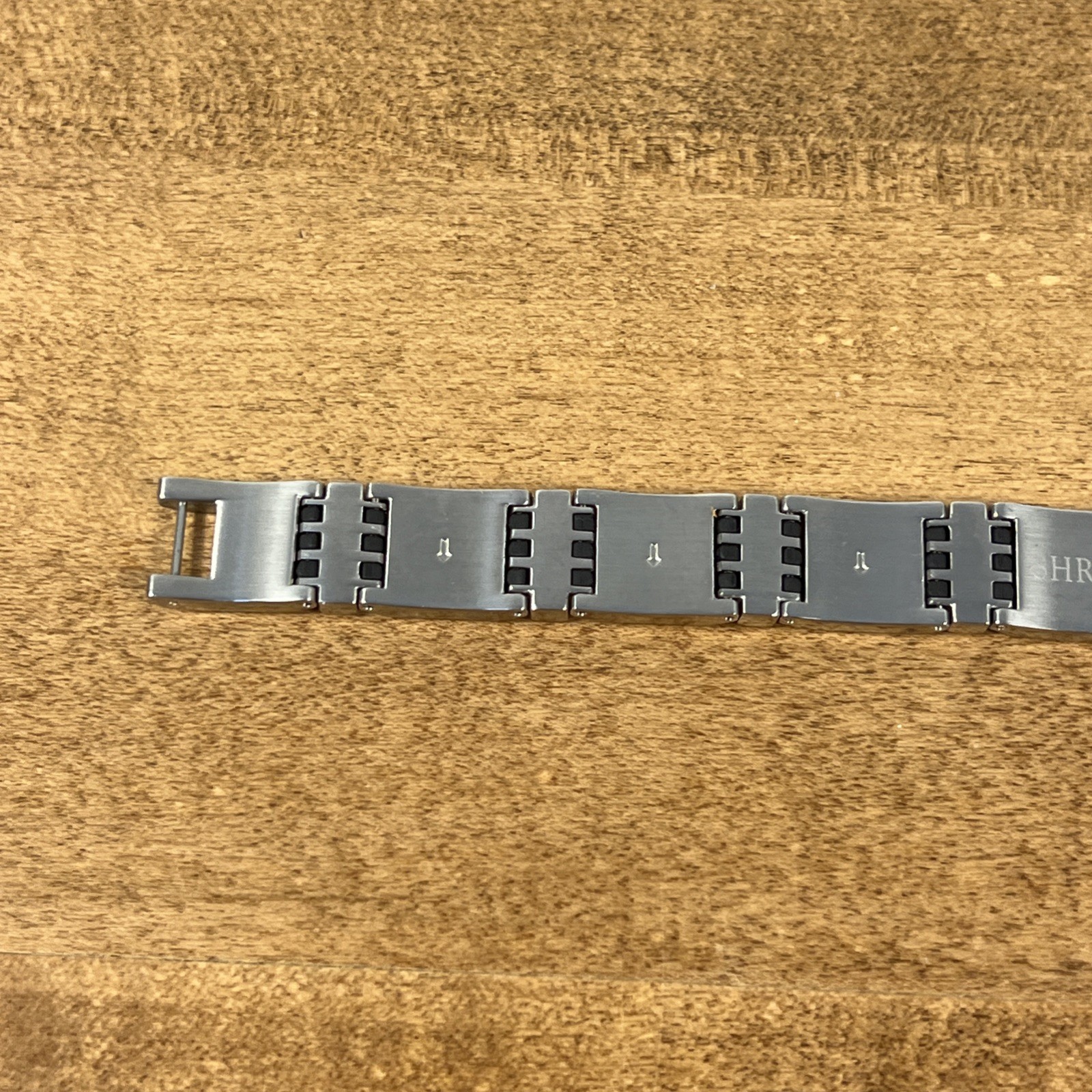 SHR Mens Stainless Steel Carbon Fiber Bracelet