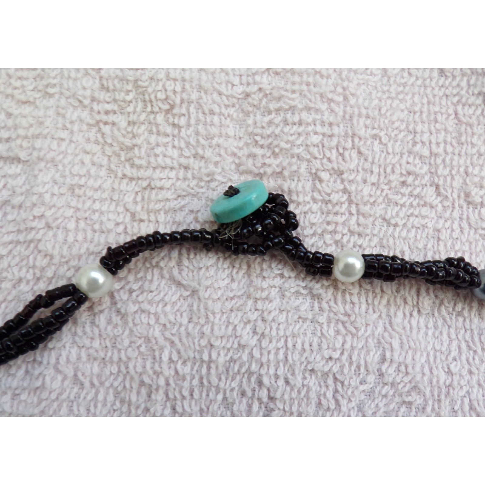 Handmade Beaded Necklace Dyed Howlite Jasper Green Aventurine 16″ Long