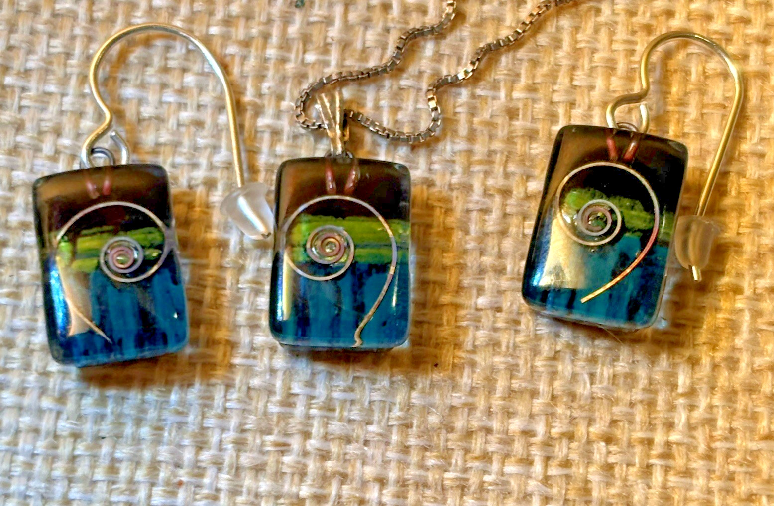 Art Glass Sterling Blue Green Black Silver Set Pendant w/ 16” Chain and Earrings