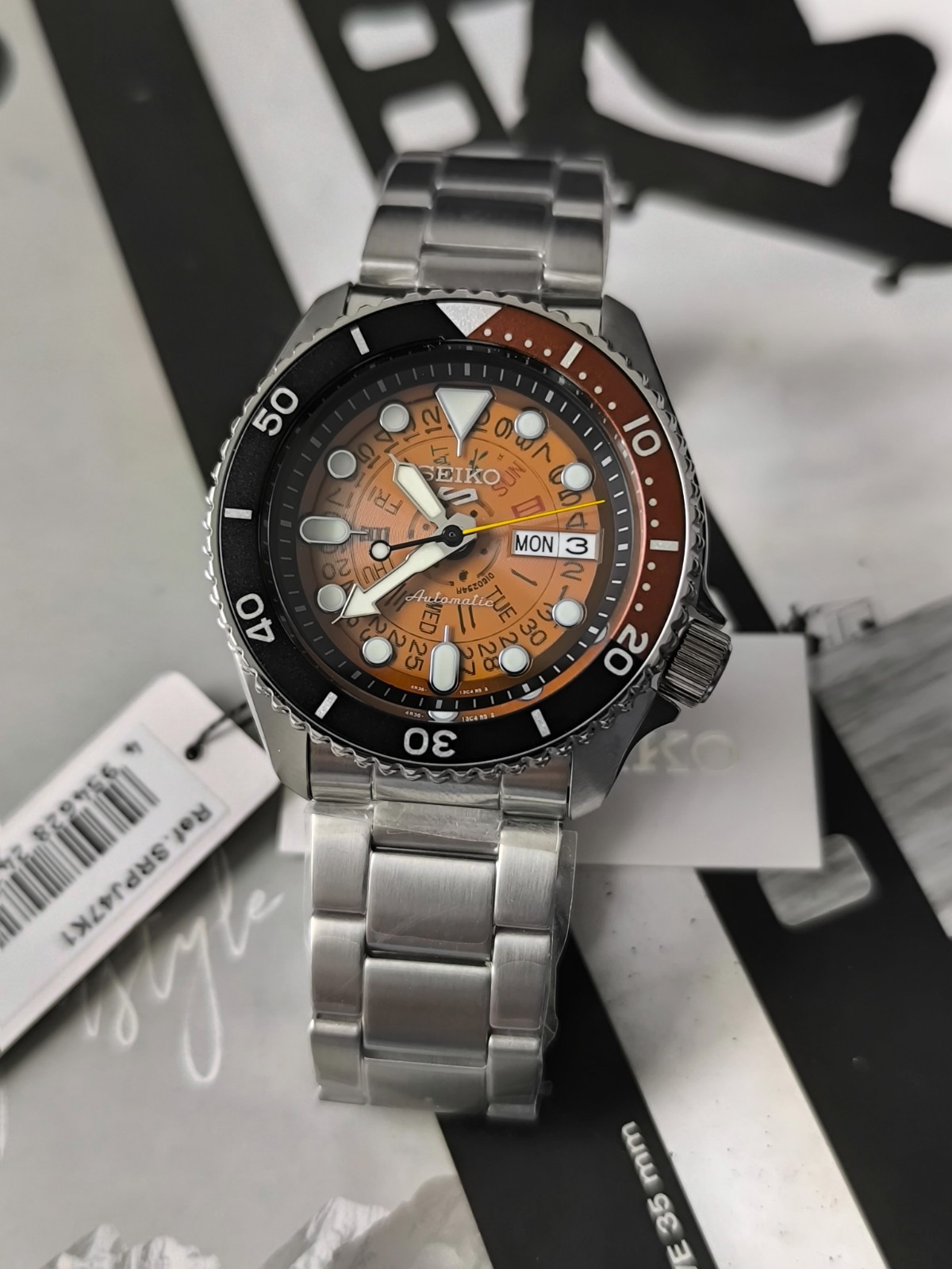 Seiko 5 Sports Asia SRPJ47K1 TIME SONAR Orange (w/box*) Priority Mail!