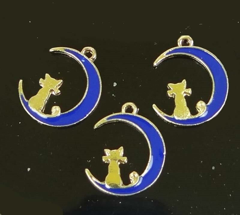 6 Cat on Moon Blue Enamel Gold Plated Metal Charms Pendant 17x13mm