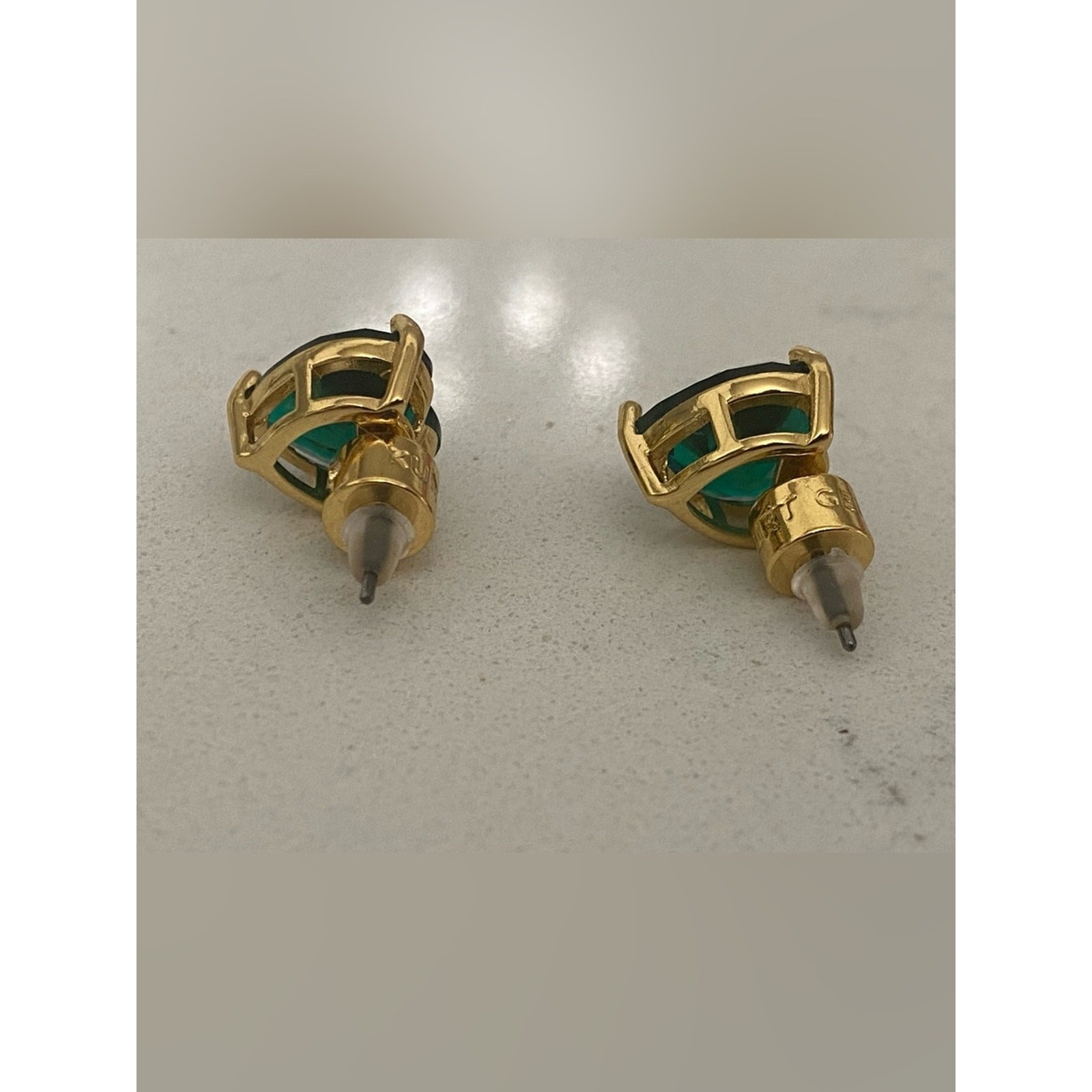 Kurt Geiger London Crystal Heart Stud Earrings Green Gold Eagle NWOT