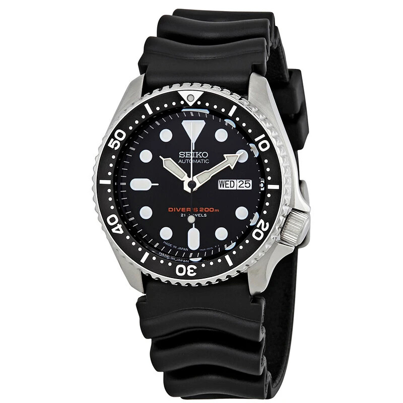 Seiko Men’s SKX007J1 Diver Automatic Black Rubber Watch