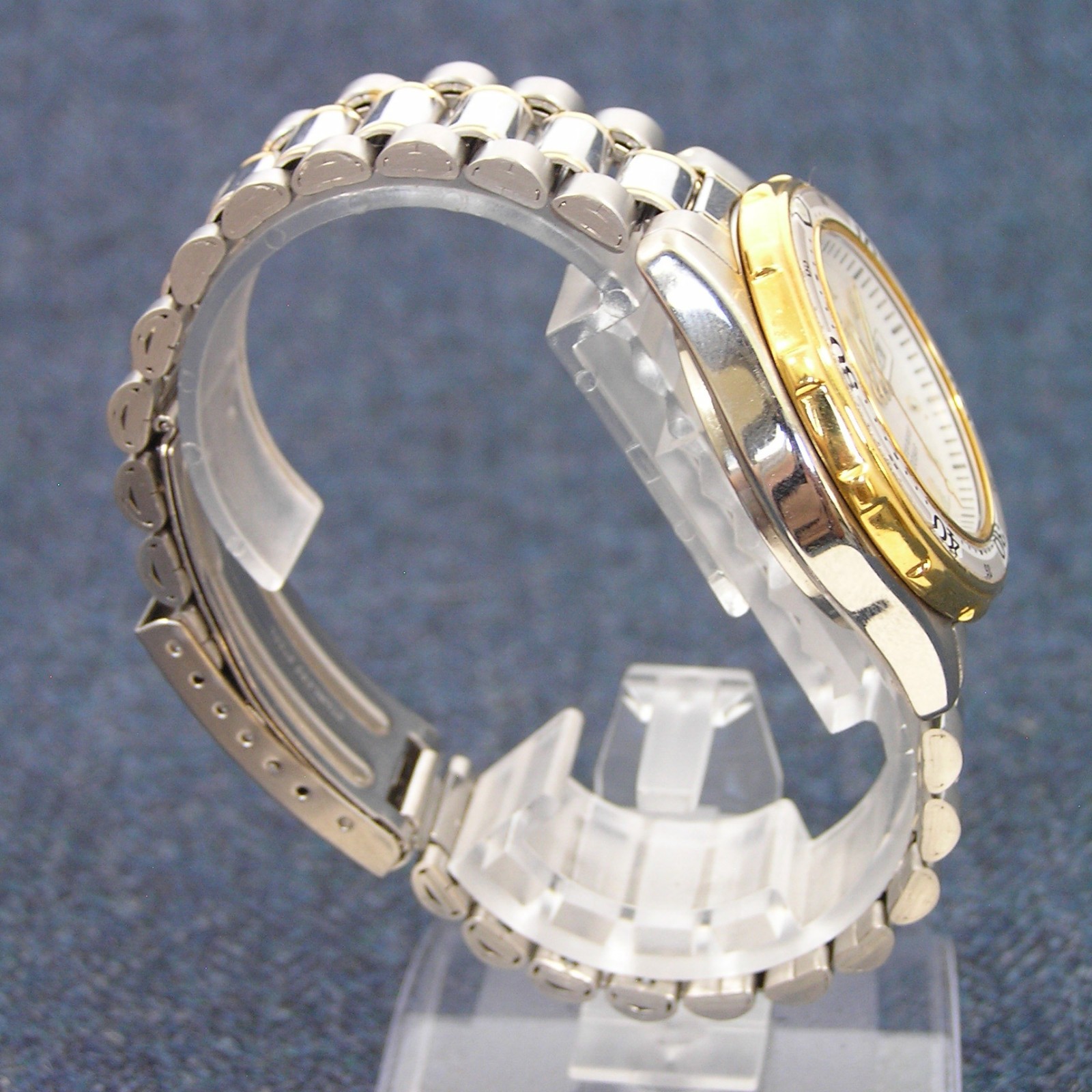 CASIO MARLIN MD-715 90s Retro Dive Watch Rare Japan Imported 200m Silver Quartz