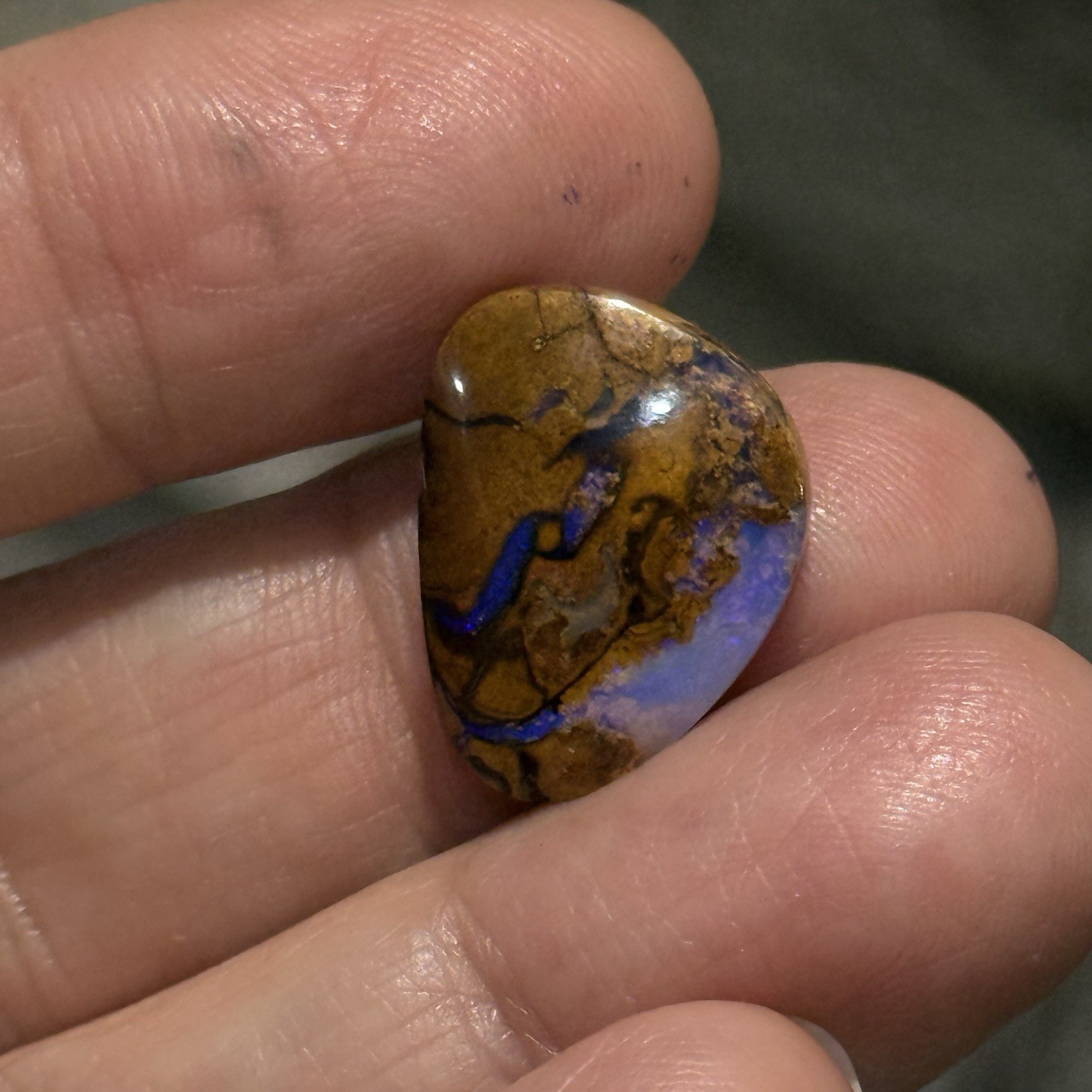 9.65ct 18.55x14x4.8mm Purple Crystal Pipe Australian Boulder Opal Cabochon Gem
