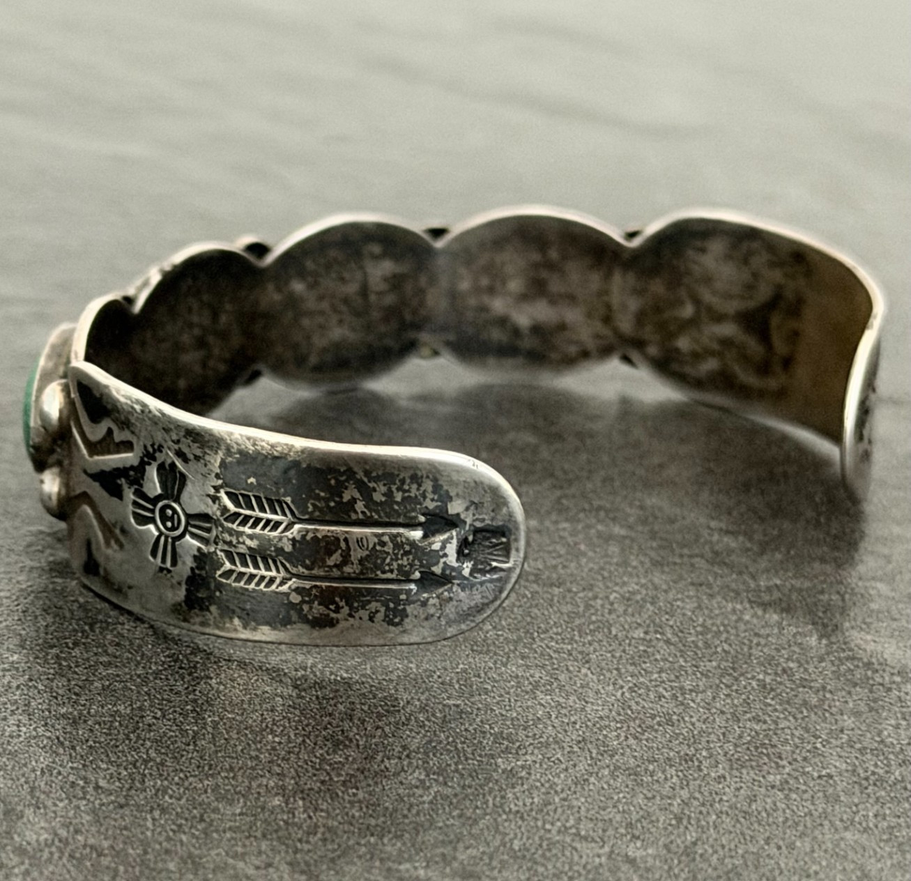 OLD Fred Harvey Era Navajo CERRILLOS Turquoise Silver Bracelet 7 in