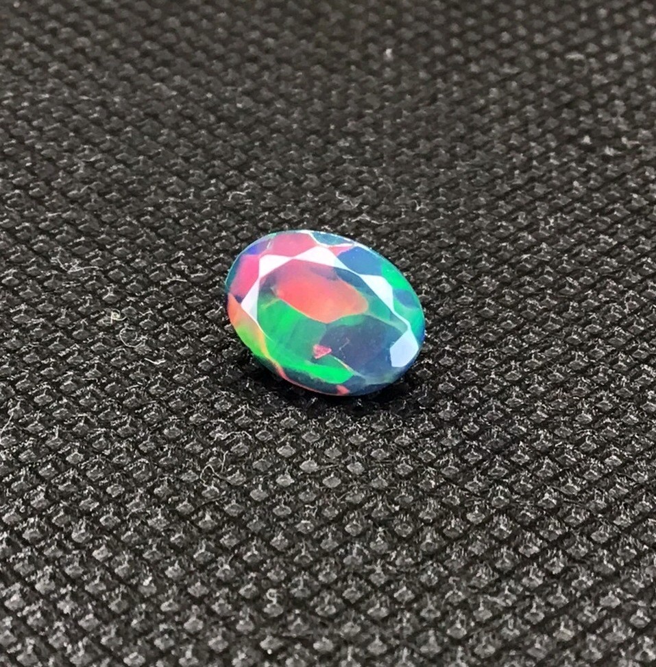 1.75ct Natural Black Opal Oval Cut – Bright Multicolour Fire Clean Stone 9.40mm✨