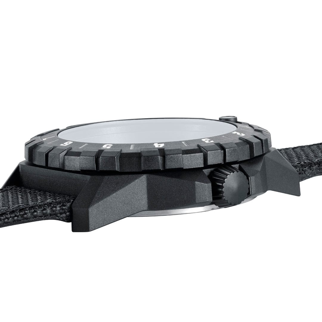 Luminox F-117 NIGHTHAWK x Skunk Works 6440 Heritage Pilot Watch – XA.6442.H NEW