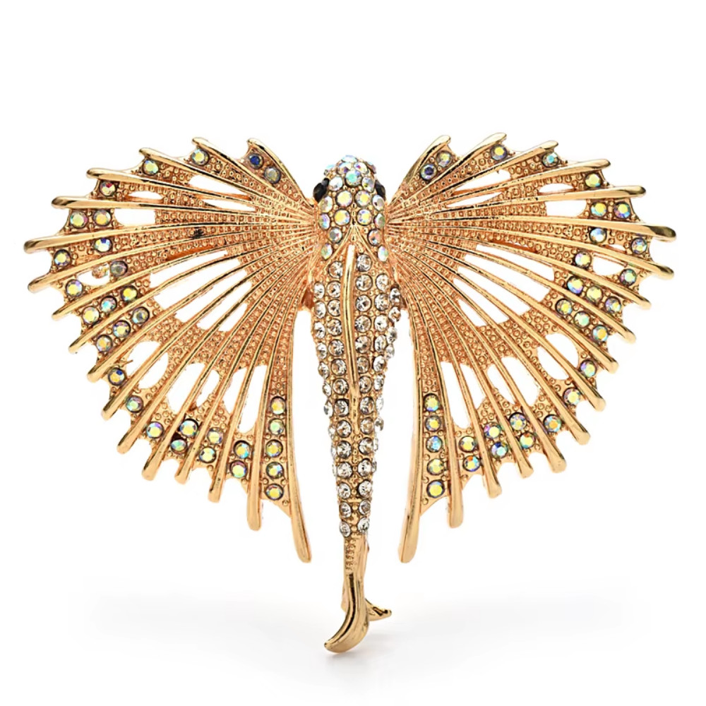 Luxury Rhinestone Flying Fish Brooch Gold Sea Ocean Animal Pin Summer Jewelry Gi
