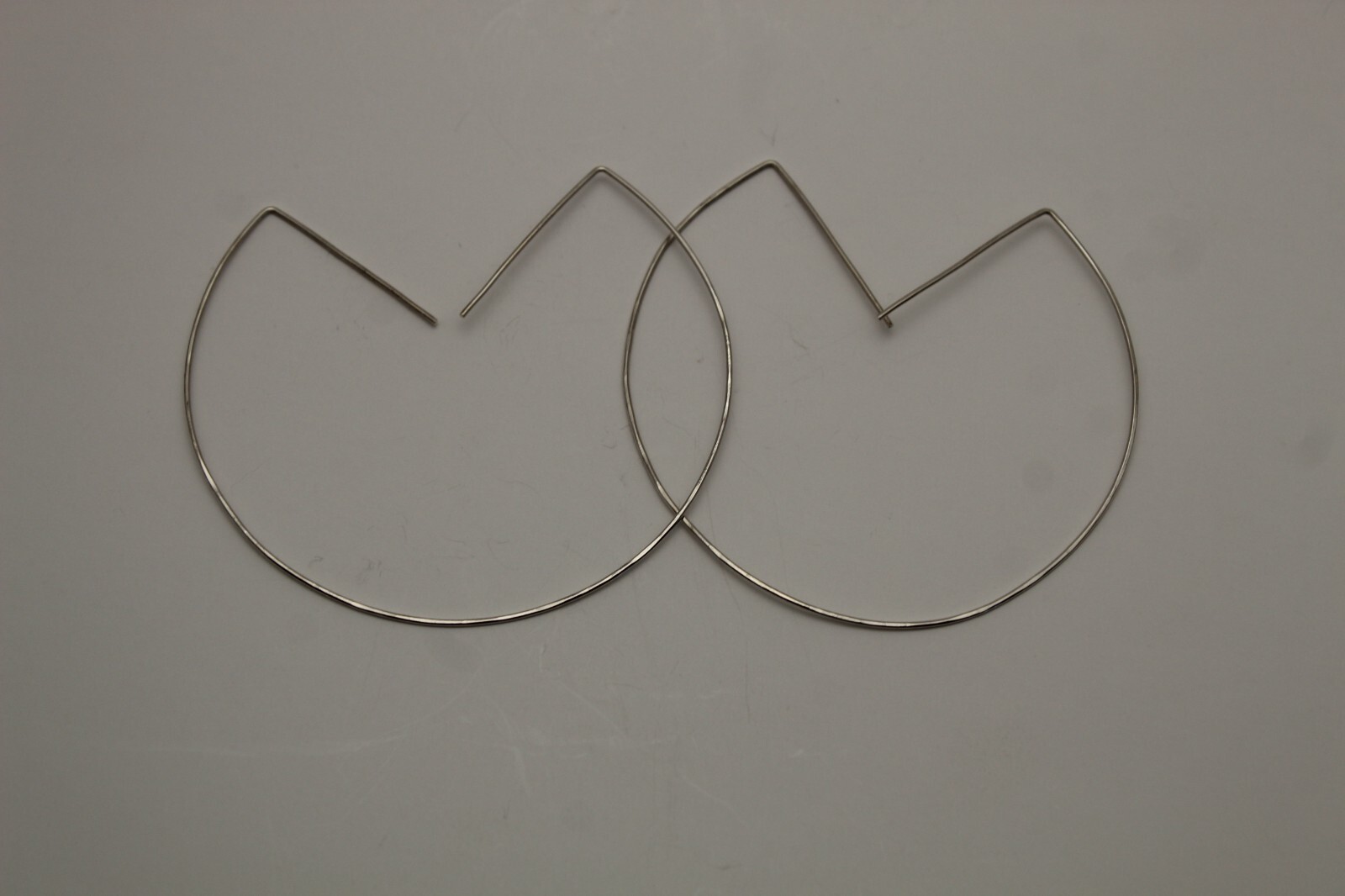 925 Sterling Silver “Pac-Man” Shaped Fashion Earrings – 2.248g