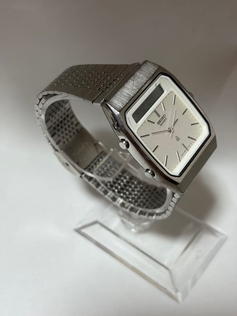 SEIKO QUARTZ Analog-Digital H557-5100 Watch (Main Unit)