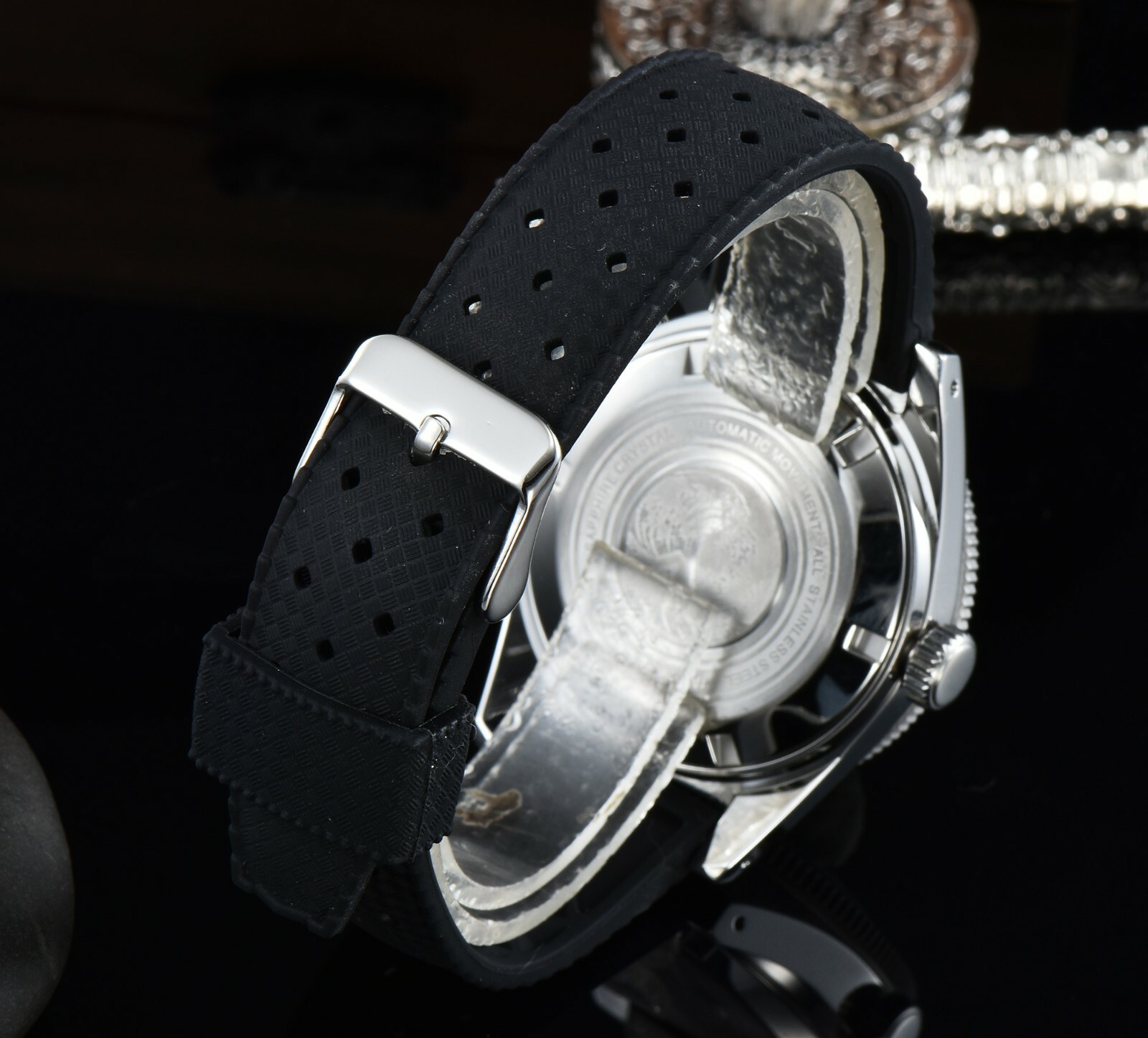 41mm NH35A PT5000 AR Domed Sapphire Crystal 300m Diving Men’s Watch Rubber Strap