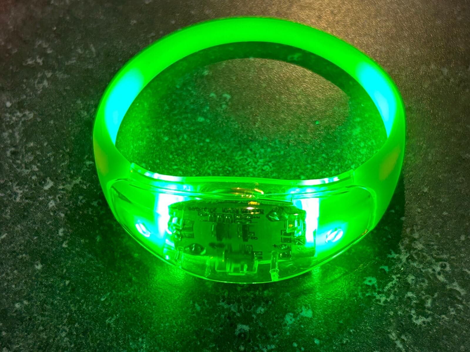 2X 4X PACK LIGHT-UP BRACELETS LED Glowing Flash Motion & Sound Music Activated