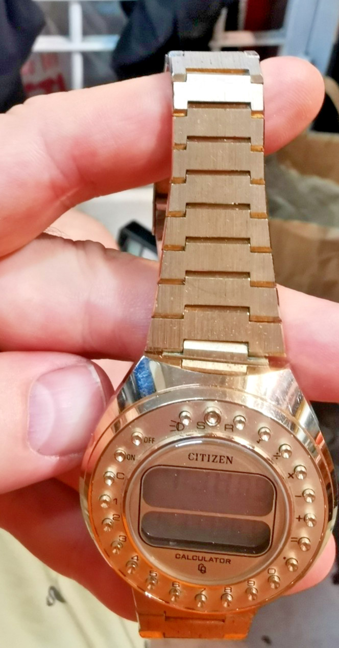 Citizen 59-2021 pinkish/reddish gold calculator round wathc from 1977, works