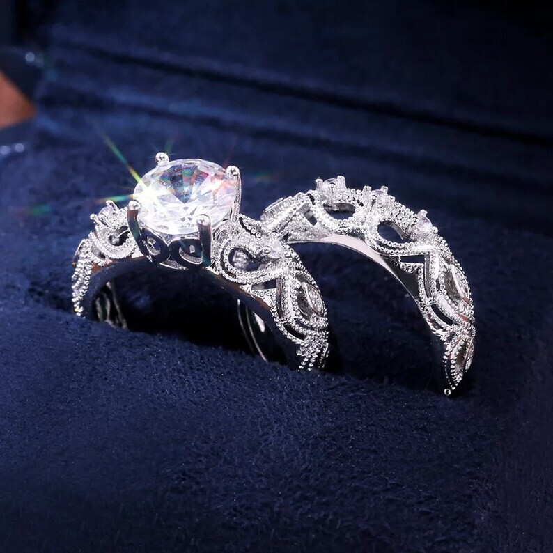 1.84 Ct CZ Valentine Gifts Band Silver Plated Migraine Edging Bridal Ring Set
