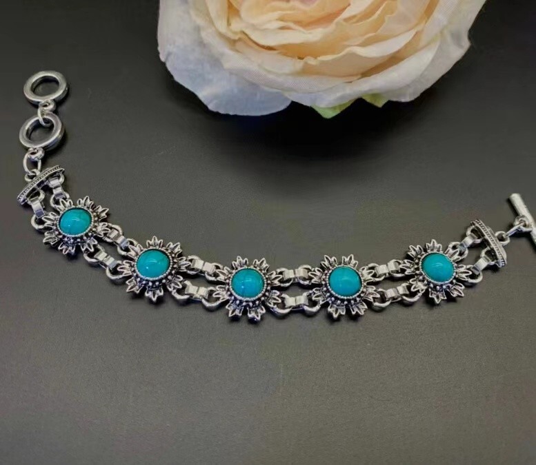 Retro Literary Adjustable 5 Round Turquoise stones sunflower Bracelet