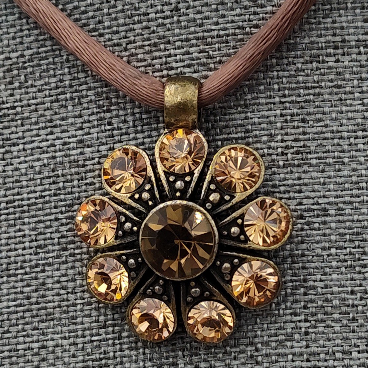 Robert Rose Smokey Quartz Color Pendant Necklace