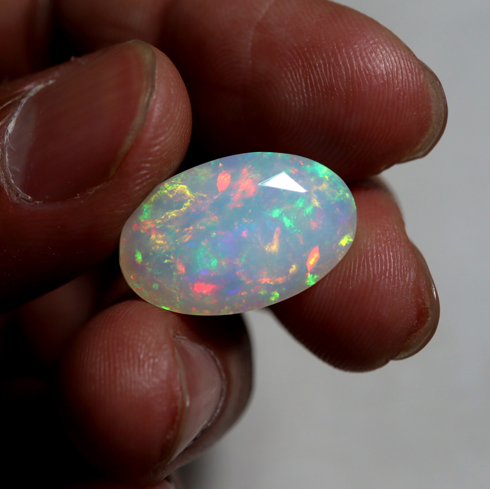 11.3 Cts 21×13.4×10.8 MM Natural Top Grade Multi Fire Ethiopian Opal Oval Cut