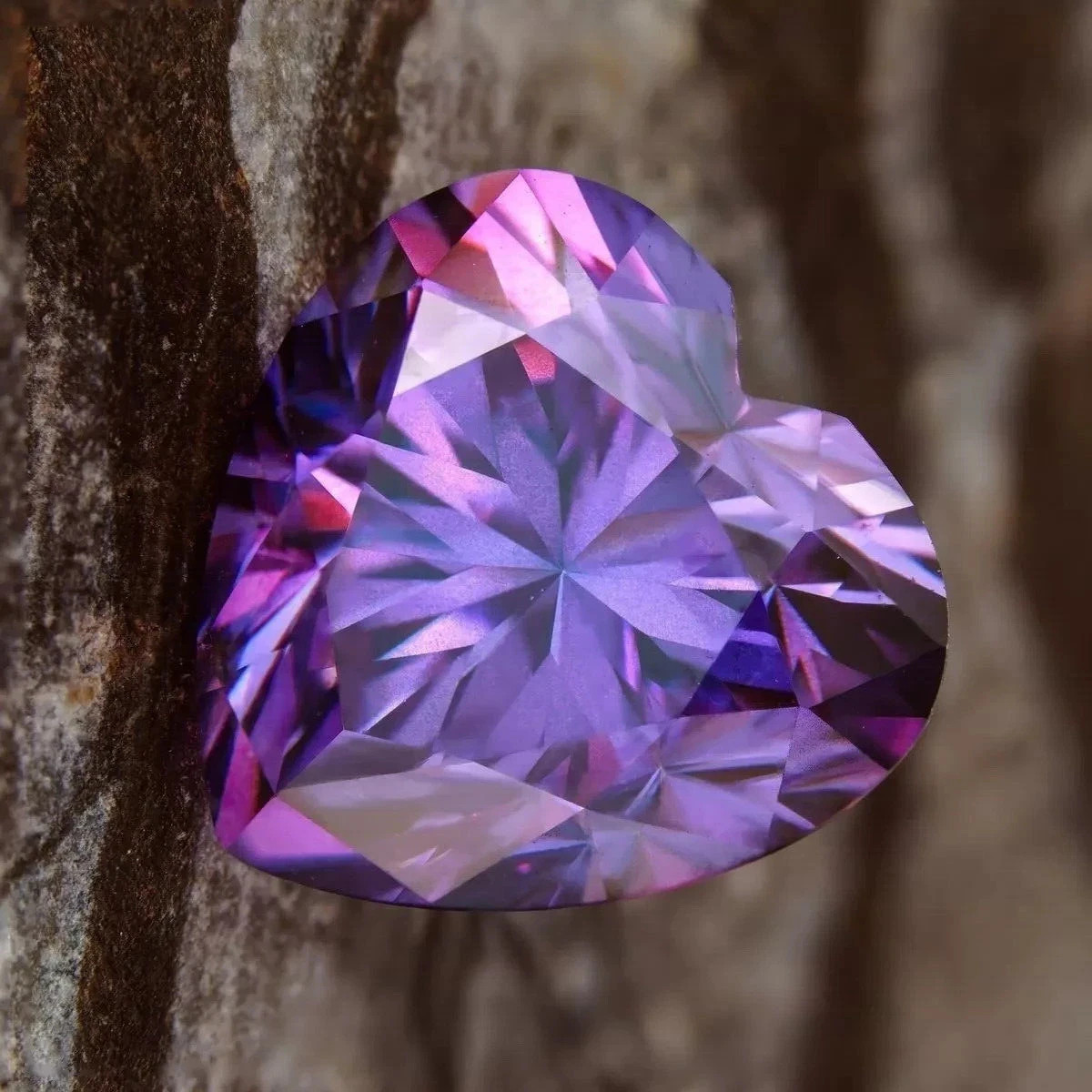 A+ NATURAL Ceylon Bio-(Purple-Pink) Sapphire Heart Cut Loose GEMSTONE 15.00 Ct