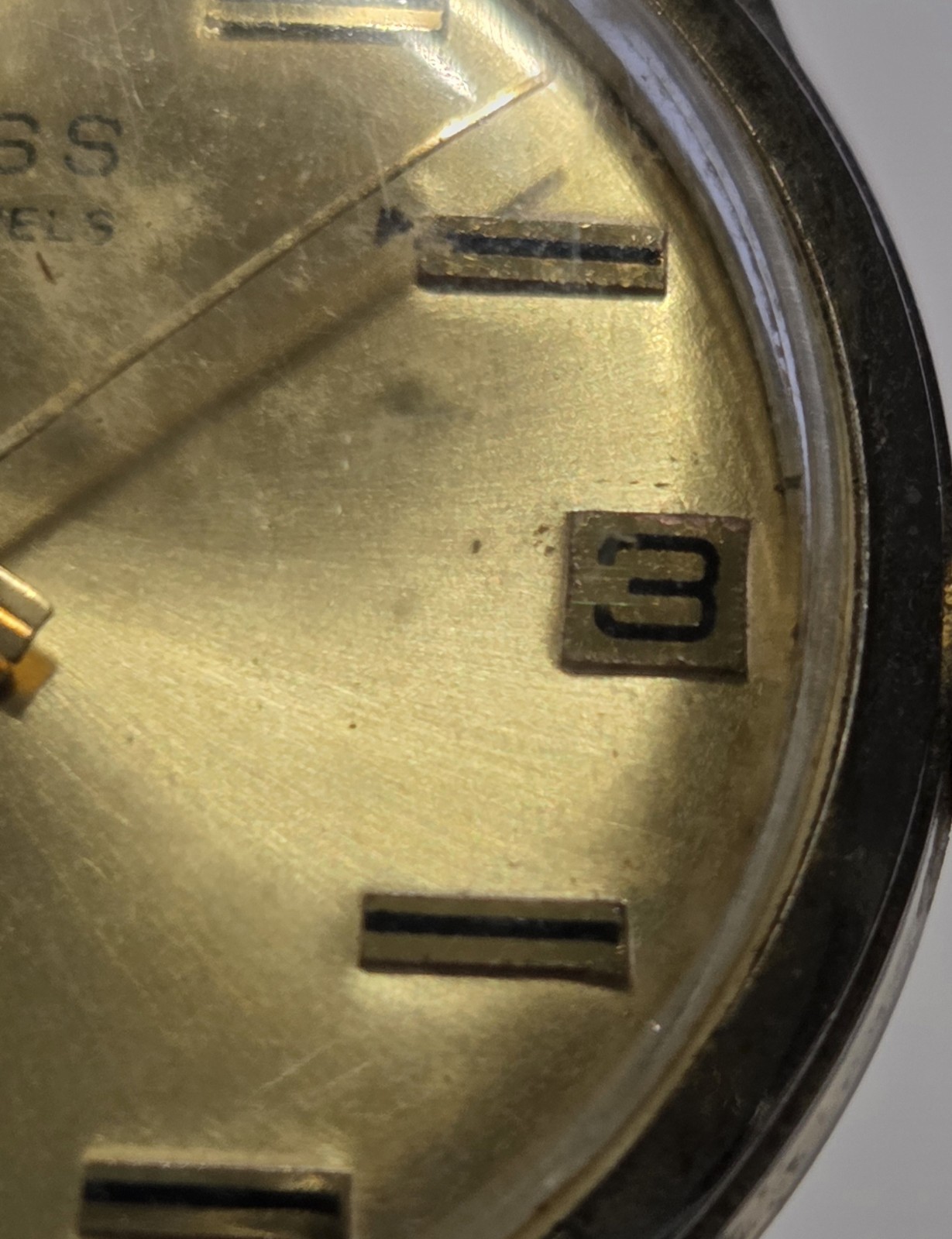 Vintage mid-century retro ROSS Swiss made 17J gents watch gold tone brown strap