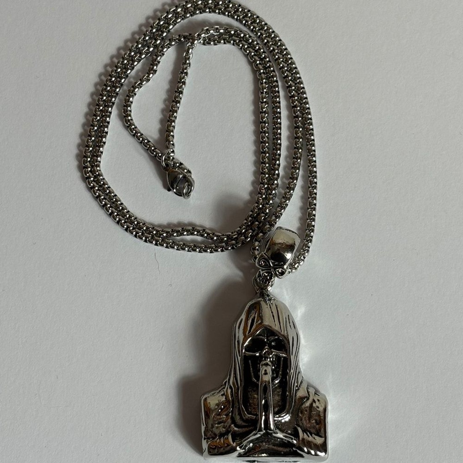 Grim Reaper Praying Hands Pendant Necklace 24″ Hell Demon Skull Death God