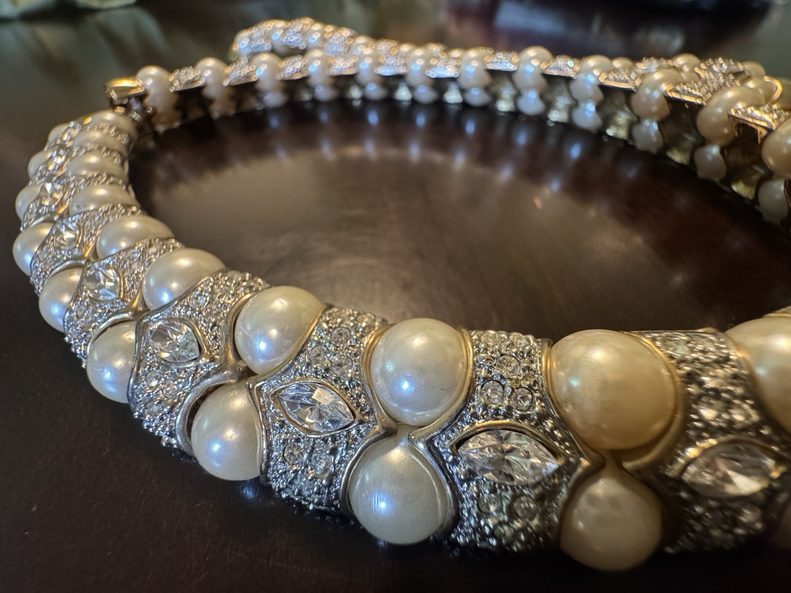 Stunning VNTG Landau Gold tone Pearl/Crystal Choker Necklace & Matching Bracelet