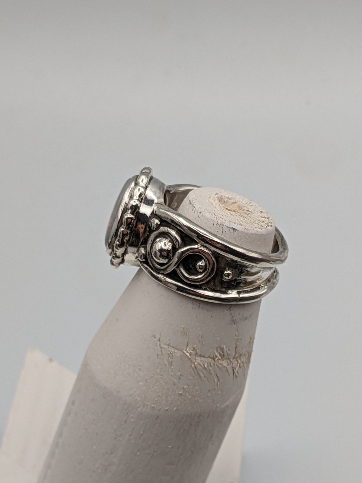 Sterling Silver Ring with Natural Australian coober pedy Opal Size 7 1/2