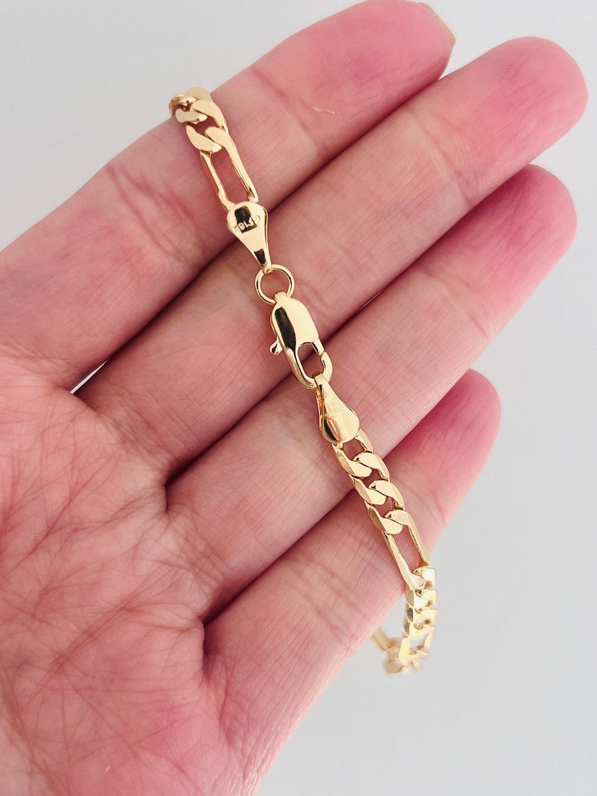 Gold Filled 4mm Flat Figaro Bracelet | Gold Link Chain for Everyday Wear