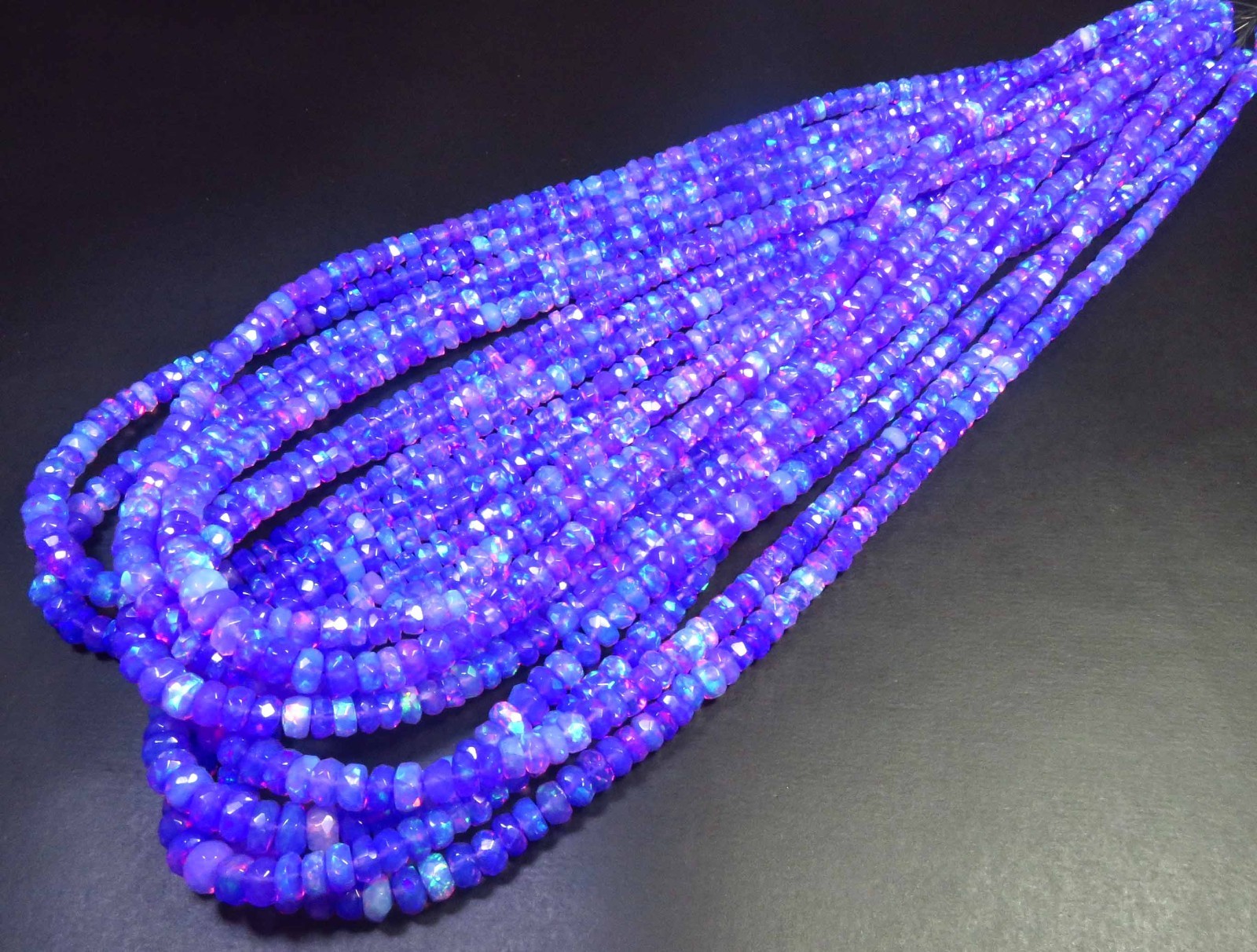 Natural Ethiopian Purple Opal Fire Faceted Rondelle Gems Beads 3.5-5.5mm 16″Inch