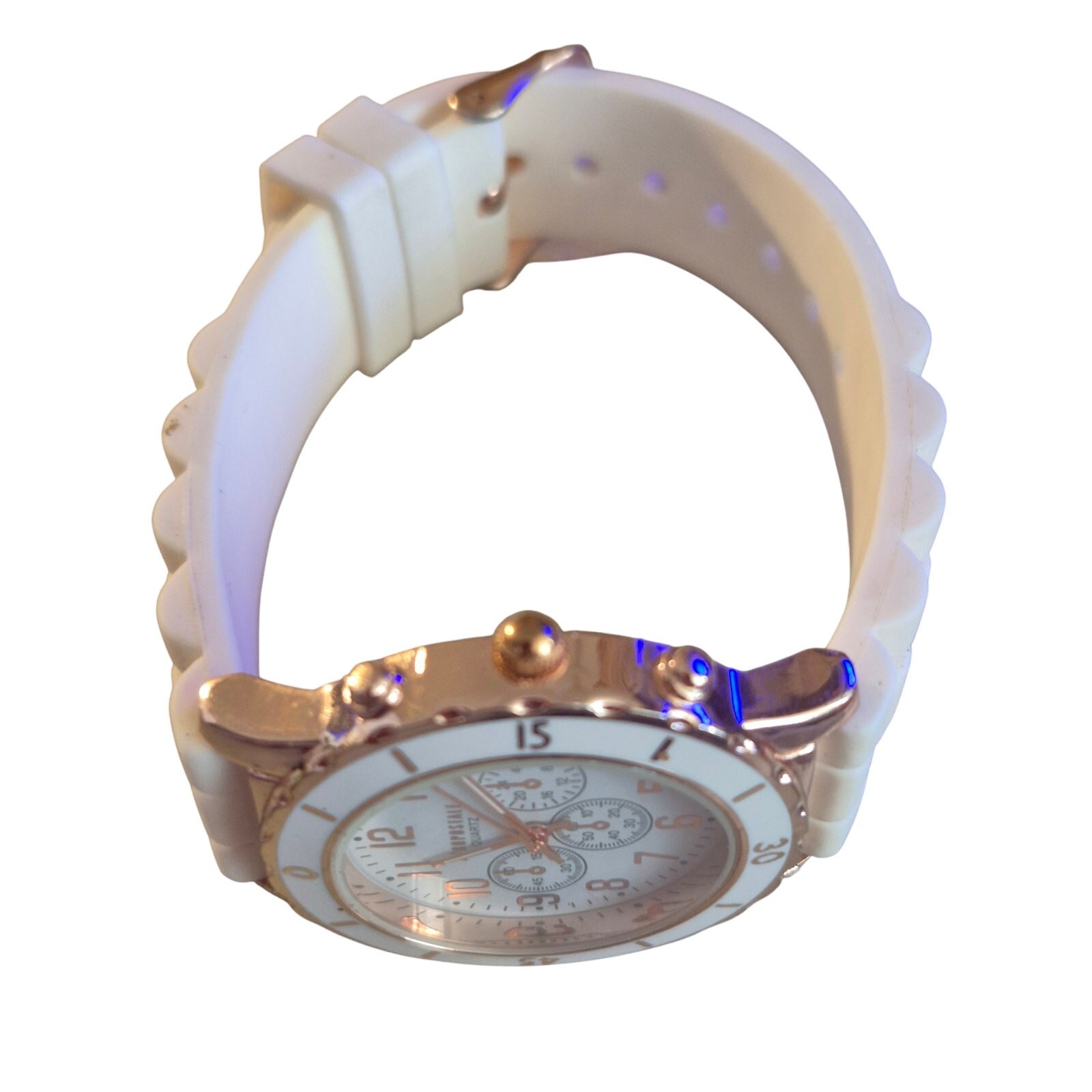 Aeropostale ladies sport watch rose gold tone accents stylish all ages New