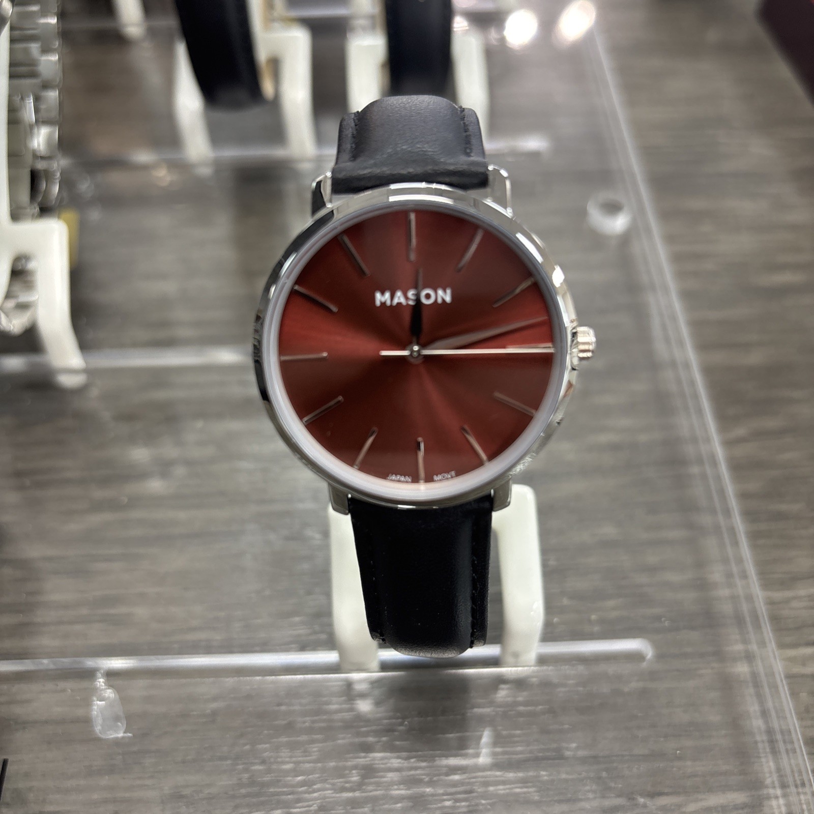 MASON Analog Wristwatch Silver Case Black Leather Strap Red Dial