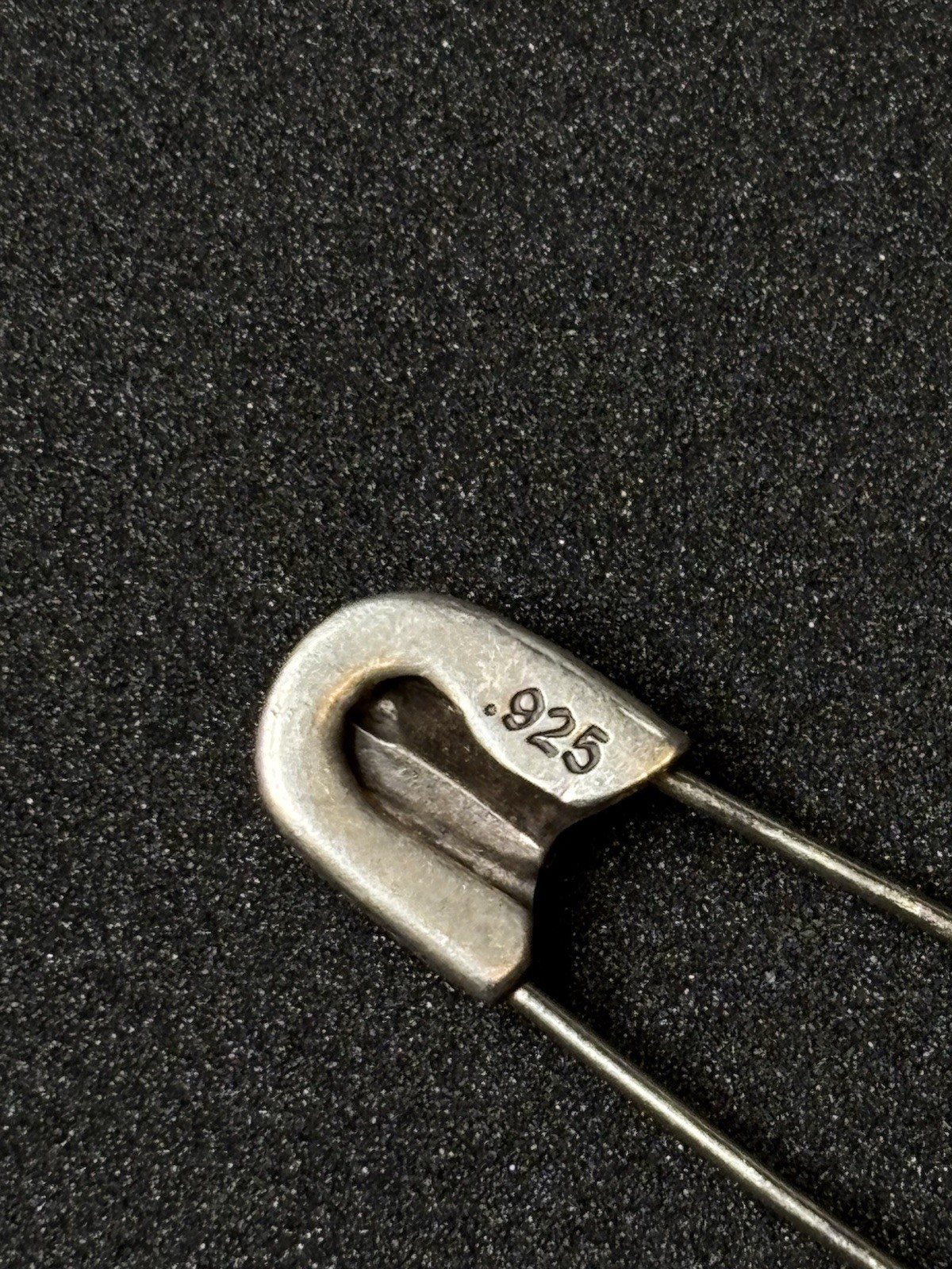 CHROME HEARTS STEARLING SILVER SAFETY PIN