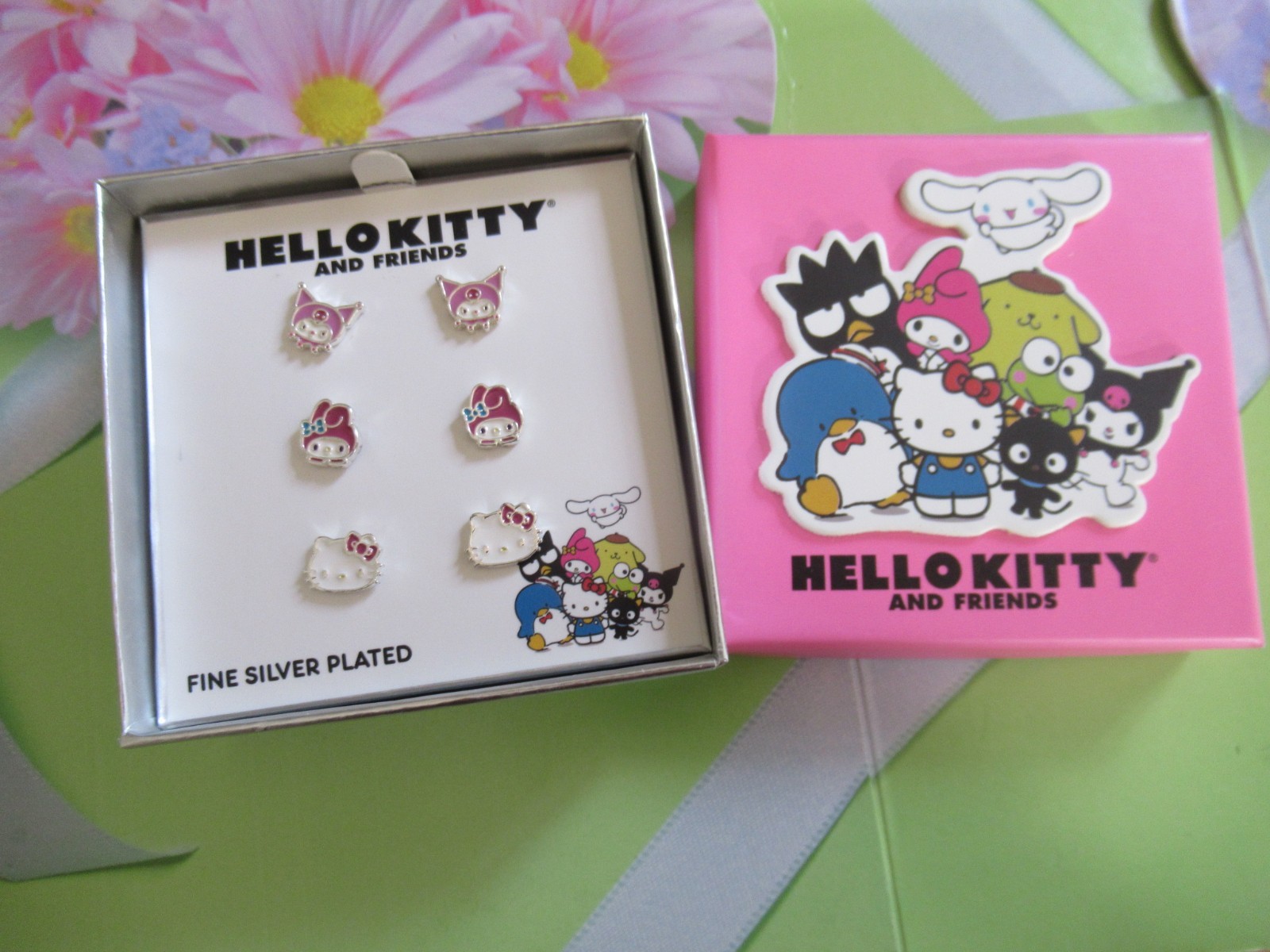 SANRIO HELLO KITTY Hello Kitty & Friends KUROMI Melody Set 3 Pairs pierced NIB