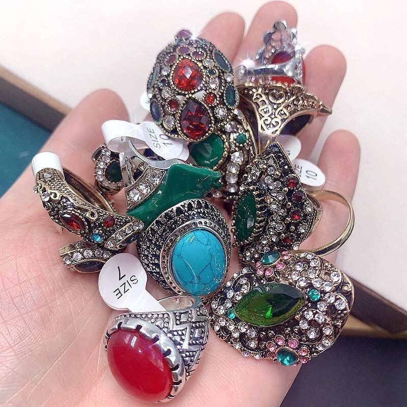 Wholesale 50pcs Lot Vintage Crystal Stone Mix Style Metal Jewelry Ring Men Women