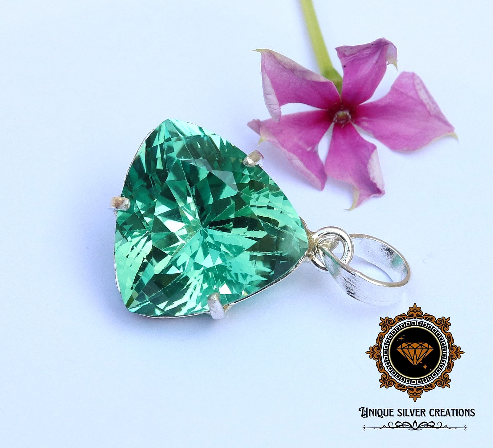 Certified 28.75 CT Natural Blue Green Sapphire Gemstone 925 Solid Silver Pendant